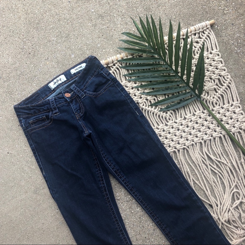Daytrip Skinny Jeans Size 23 - Picture 3 of 6